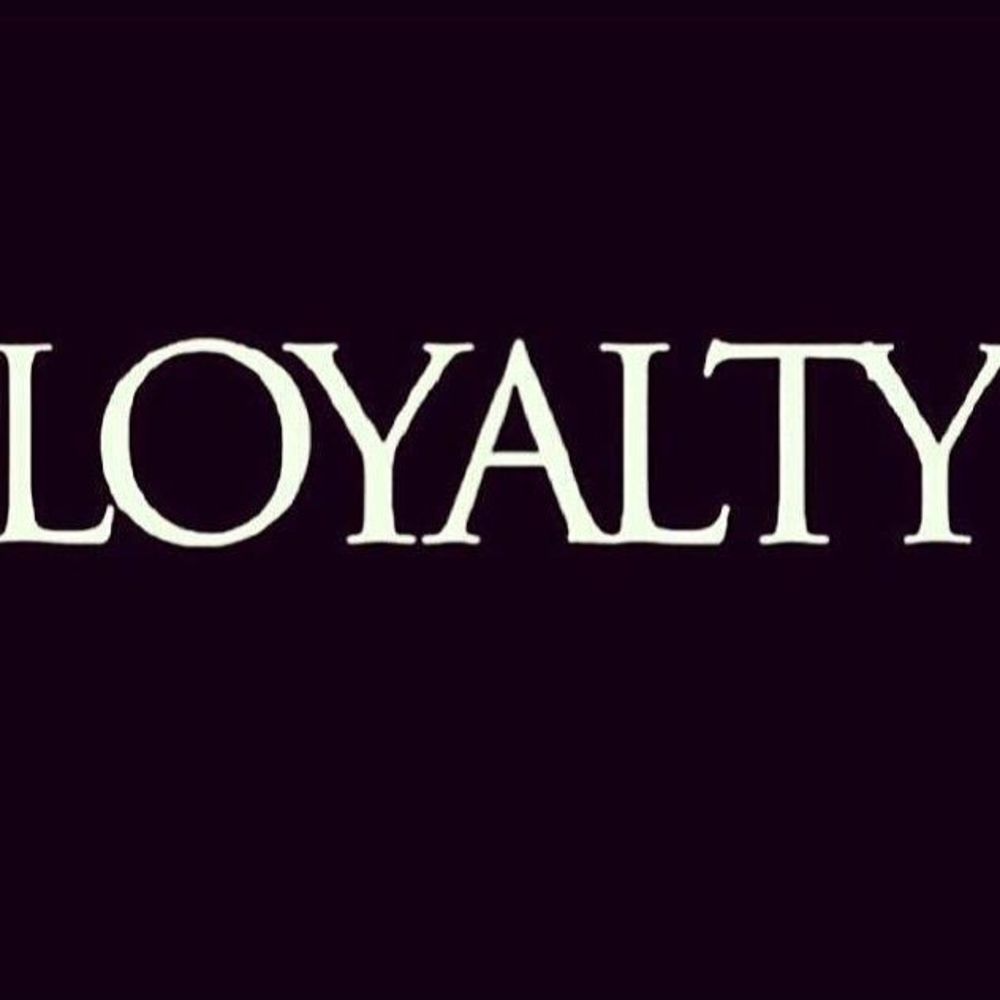 Meet your Posher, Monica